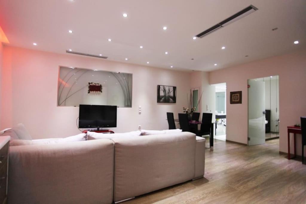 Olvias Apartment Афины Экстерьер фото